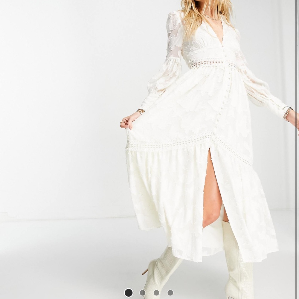 Long Sleeve Floral White Dress